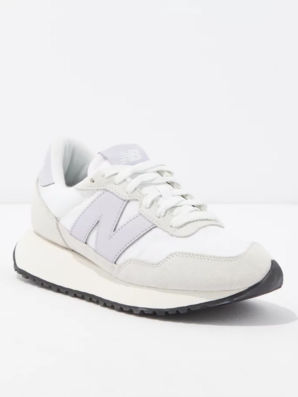 New Balance  237 White & Light Gray Retro Runner